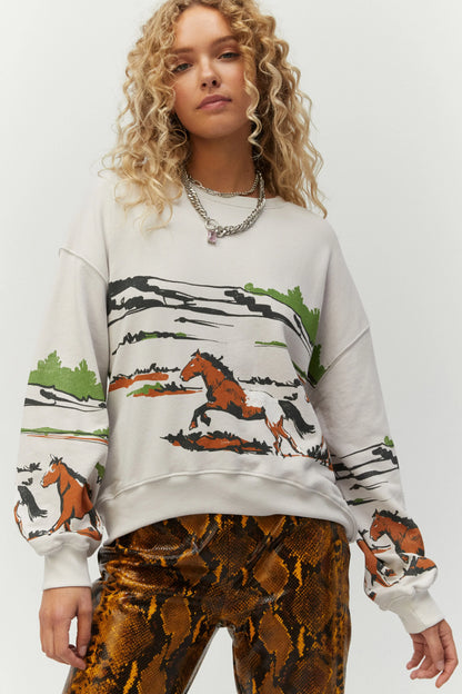 RUNNING HORSES OVERSIZED CREW