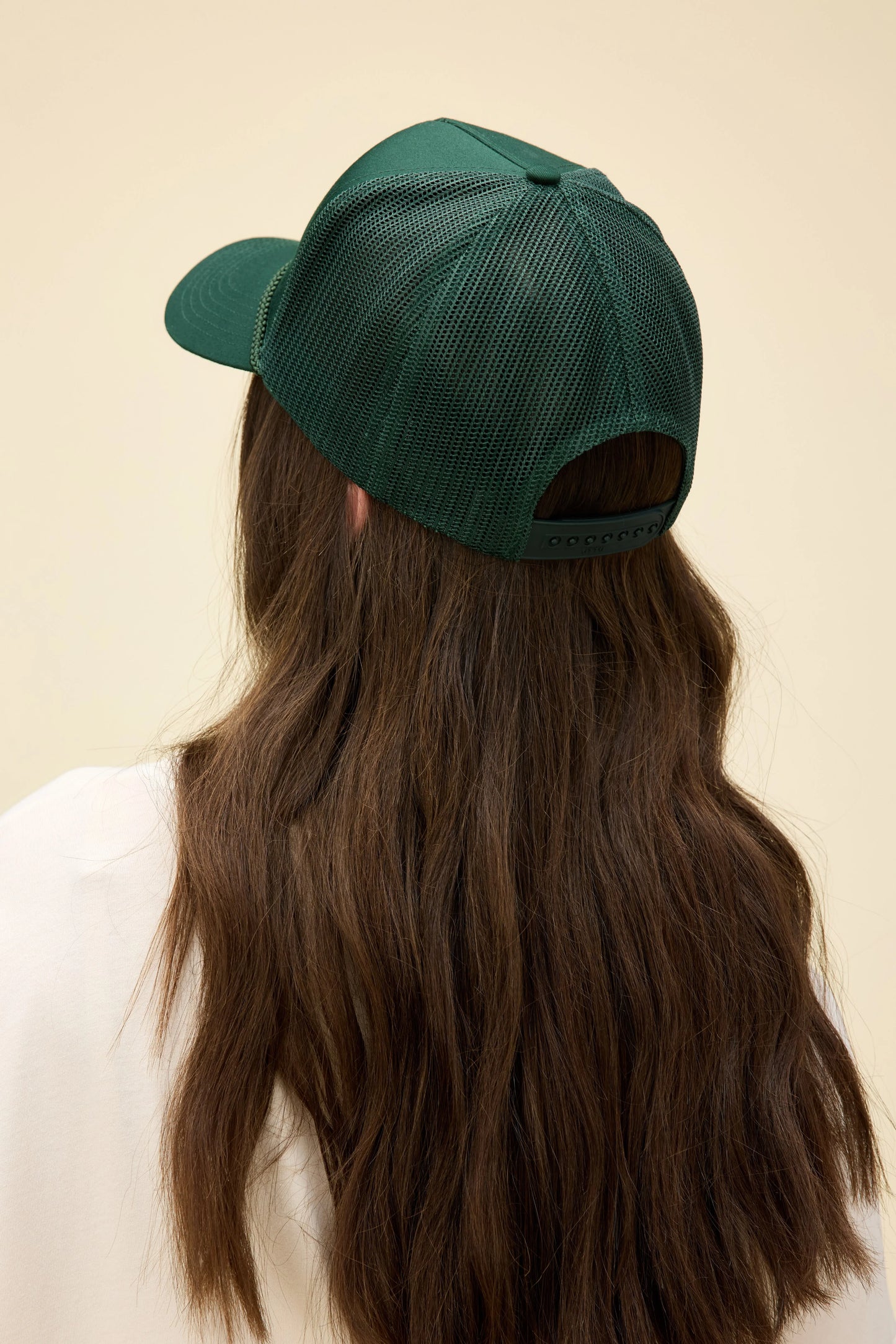 DAYDREAMER STUDIOS TRUCKER HAT